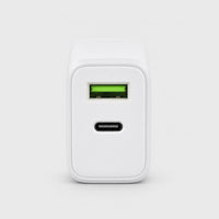 Cargador GaN 65W - puertos